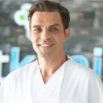 dentist dr eray eraslan 02 profile turkey with doctors